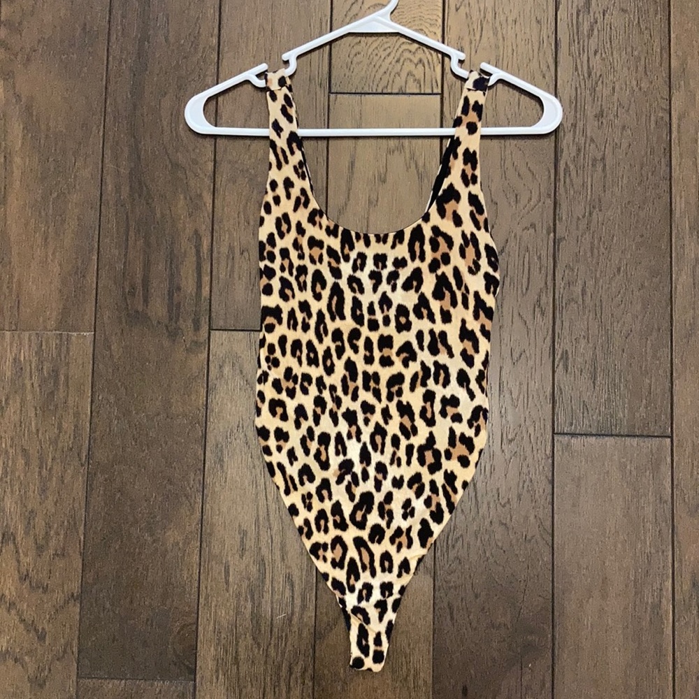 Alice + Olivia Leopard Print Bodysuit